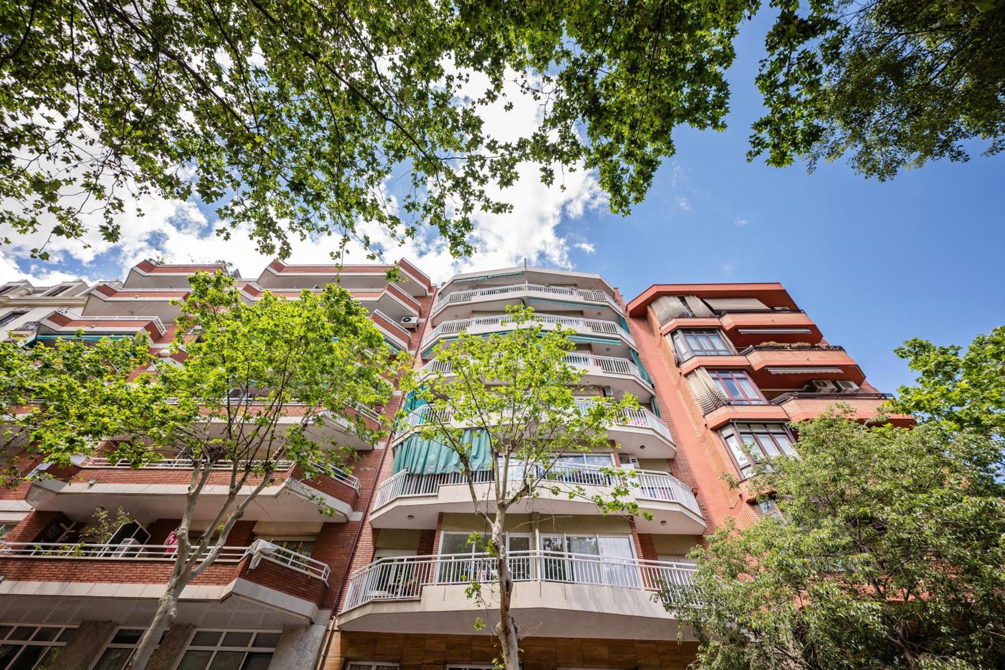 Апартаменты Sweett - Gaudi Avenue Барселона Экстерьер фото
